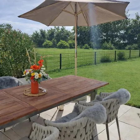 Сasa de vacaciones Design Seemoment Mit Kamin Und Panorama-seeblick *