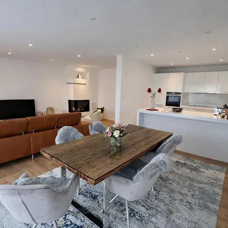 Ferienhaus Design Seemoment Mit Kamin Und Panorama-seeblick *