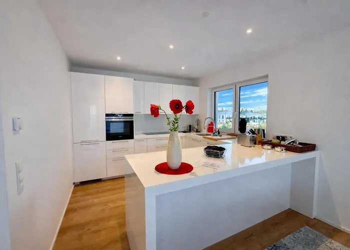 Design Seemoment Mit Kamin Und Panorama-seeblick Ferienhaus Pouch