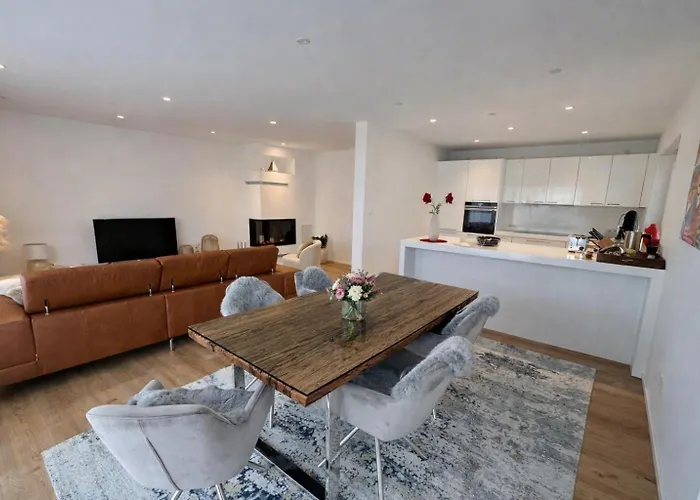 Ferienhaus Design Seemoment Mit Kamin Und Panorama-seeblick *